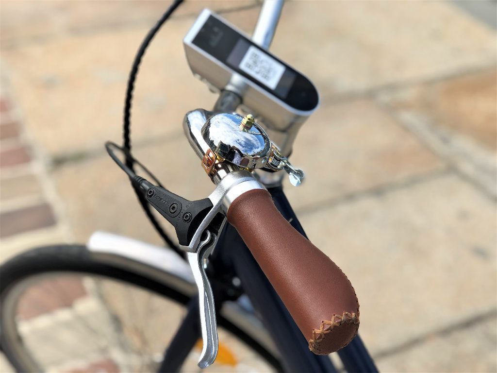 velo_electrique_voltaire_freins_guidon_poignees