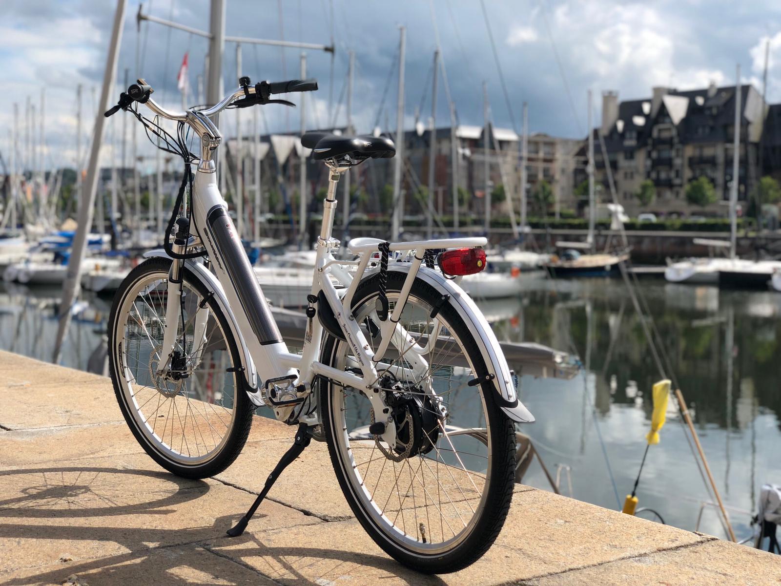 Velo_electrique_Starway_Deauville_jean_connait_un_rayon