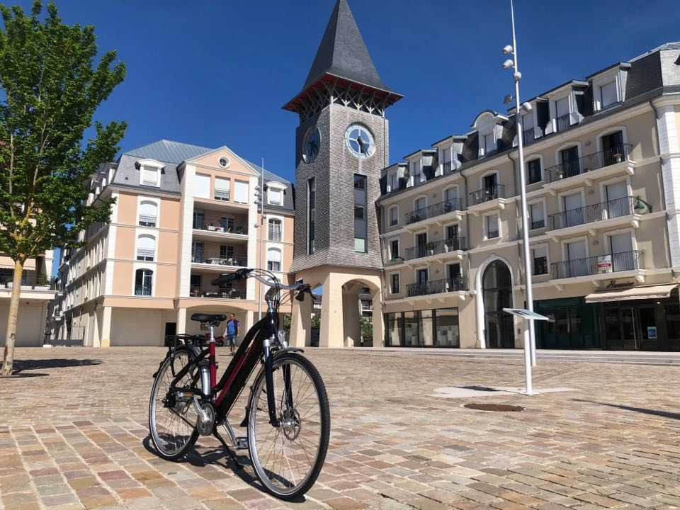 jean_connait_un_rayon_location_velo_électrique_starway_deauville