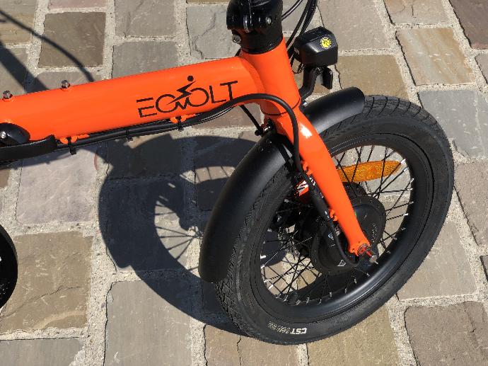 velo_electrique_eovolt_city_x_deauville_jean_connait_un_rayon